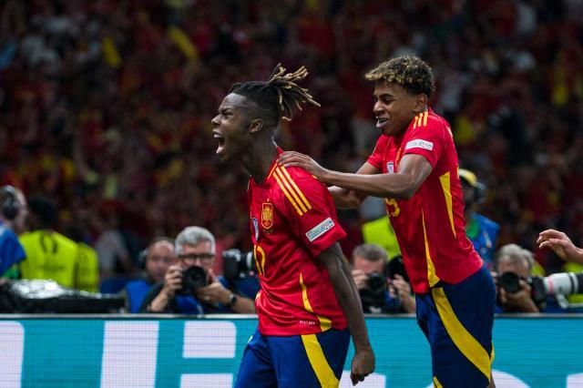 1721032406140077880.jpg nico.jpg