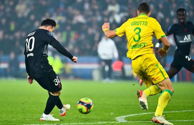 开云体育在线-【法甲】纳瓦斯染红 梅西造乌龙+首球 巴黎3比1南特