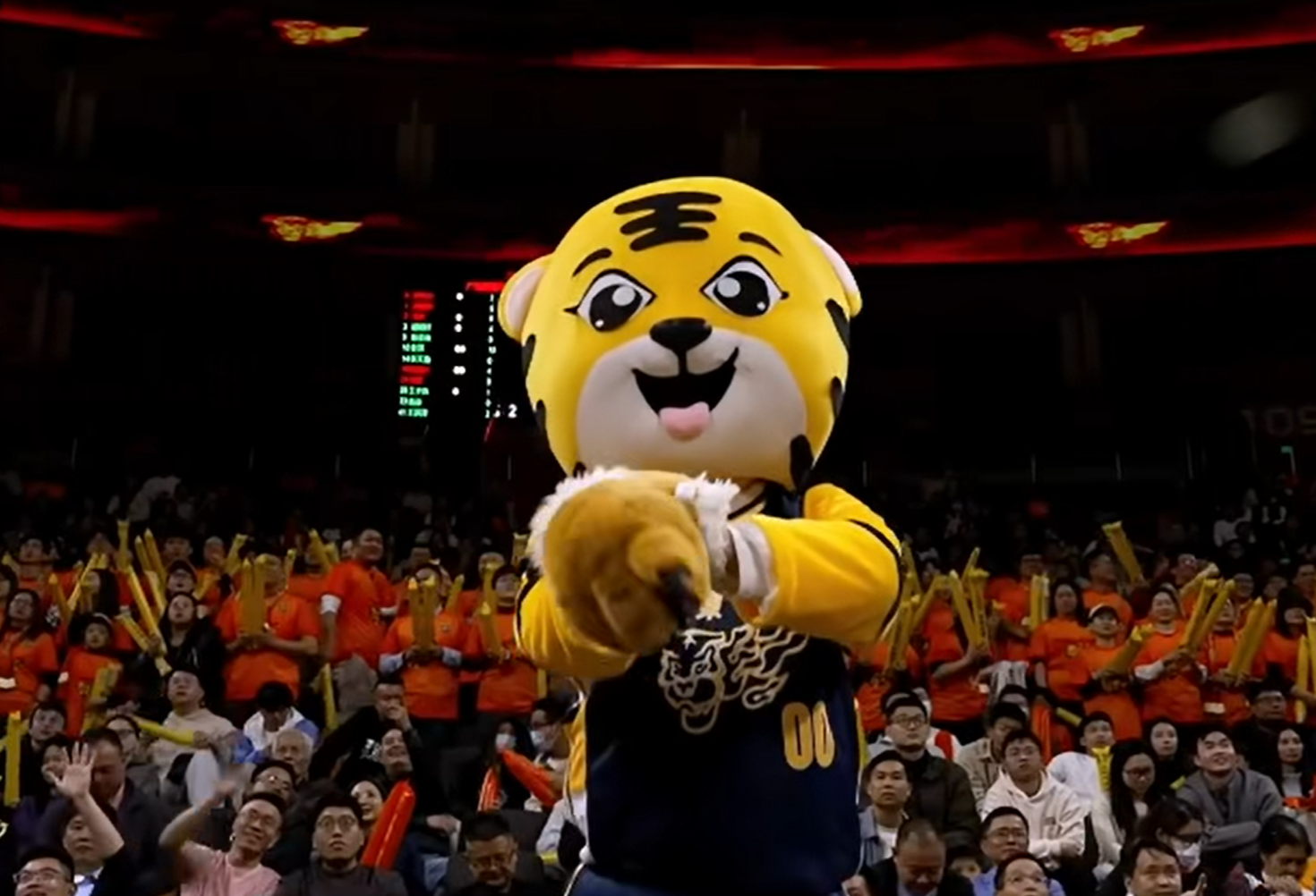 开云体育中国-PK上海队！广东队4大主力球员缺阵，12人参赛名单出炉